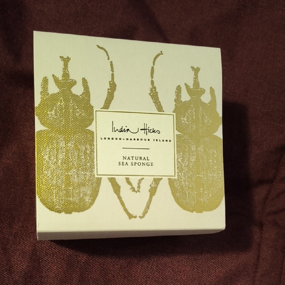 NWT India Hicks | Natural Sea Sponge with Elegant Gold Beetle Design